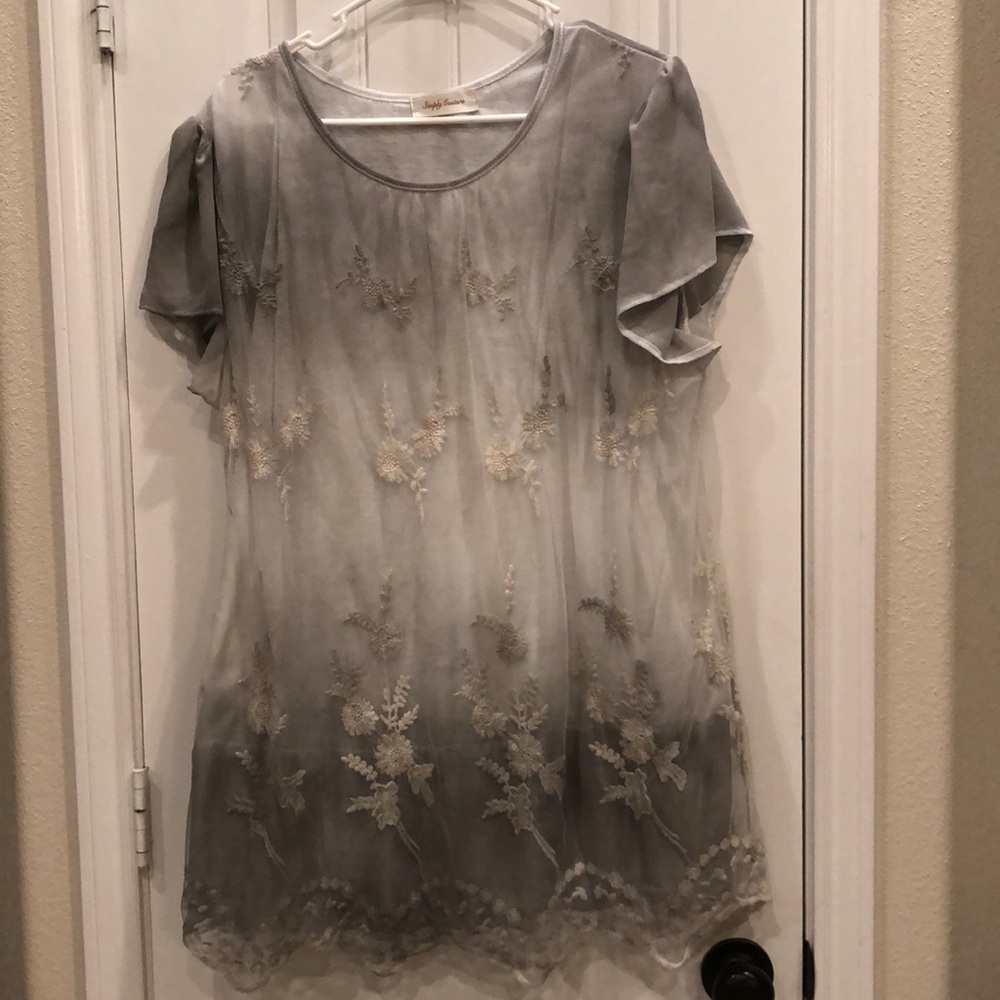 Lace Ombré blouse